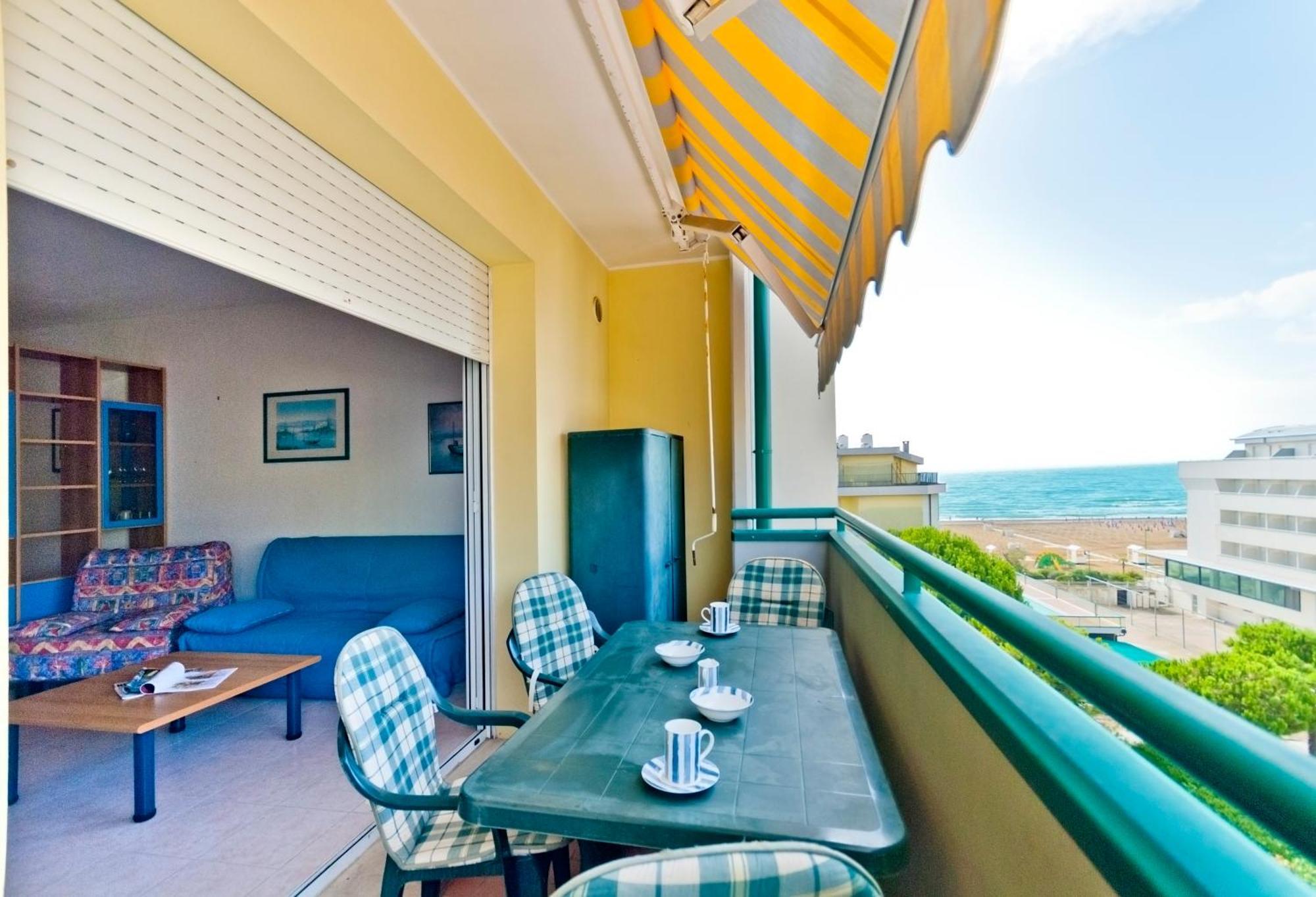 Residence Cristoforo Colombo Caorle Eksteriør billede